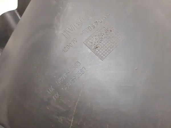 Iveco Daily 6. sukupolvi Eturengaslokasuoja 2017 5801592583 image 9