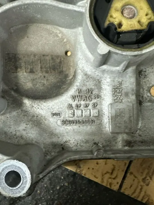 Etujarrupalat OEM 3C0199369H Audille image 10