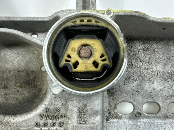 Etujarrupalat OEM 3C0199369H Audille image 8