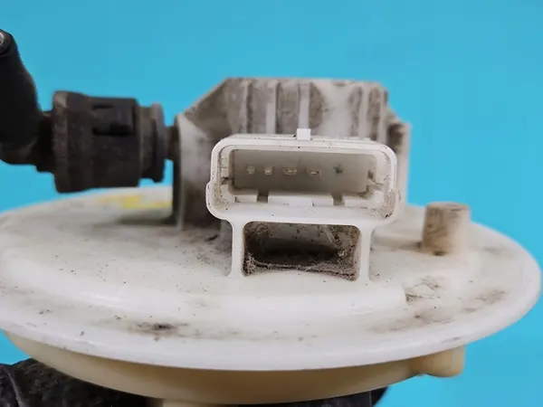 Polttoainepumppu Alfa Romeo 156 1.8 16V OEM 60682368 image 4