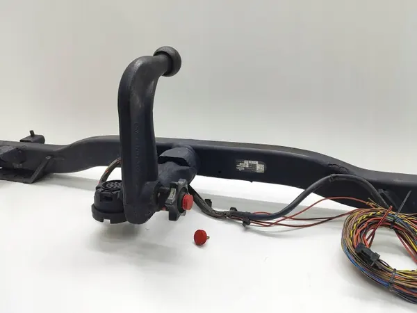 Barra de remolque OEM 6758699 para BMW 5 E60/E61 con 13 pines image 7