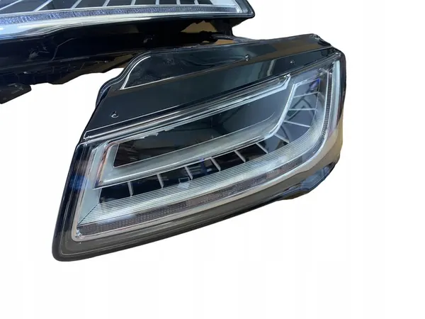 AUDI A8 4H D4 MATRIX Scheinwerfer image 3