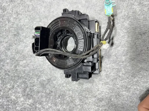 TOYOTA RAV4 V Capteur d'Angle de Direction 12140-75L863 image 4