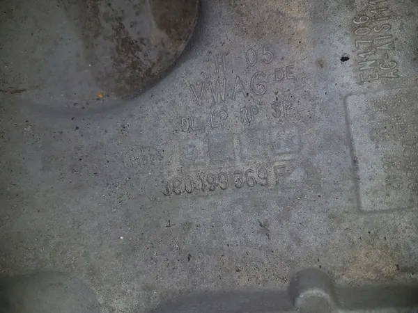 Volkswagen OE 3C0199369F image 10