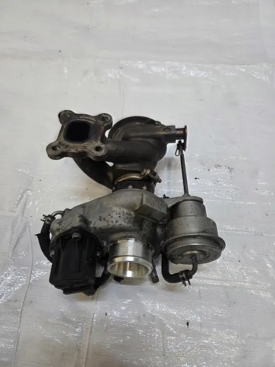 Turbocompressor usado OEM 55489840 para Opel Adam 1.0 TB image 4