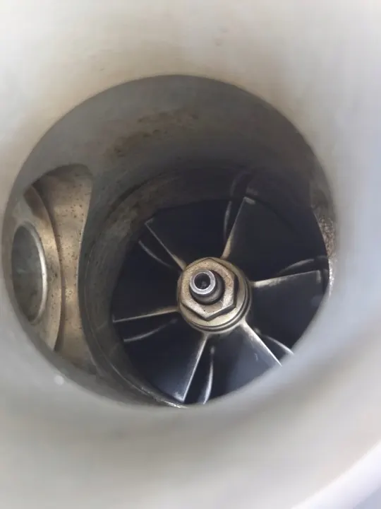 Turbocompressor usado OEM 55489840 para Opel Adam 1.0 TB image 6