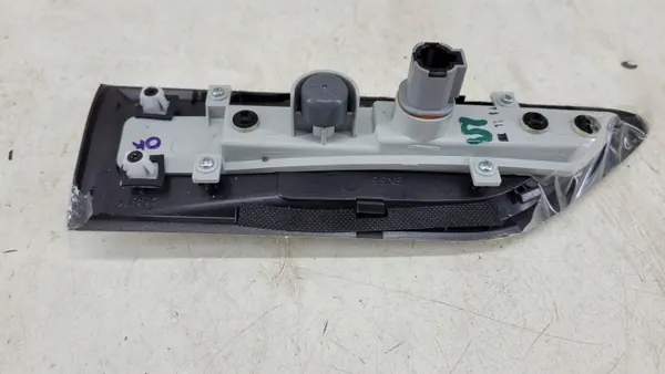 Pisca dianteiro esquerdo KIA Soul OEM 923012K0KOLUMB image 5