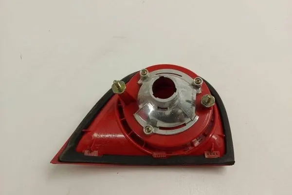 Höger bakluckelampa VW GOLF V VARIANT 1K6945094F image 4