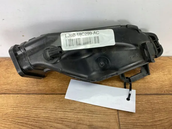 Cadre de grille d'aération OEM LJ6B18C299AC Ford Escape image 5