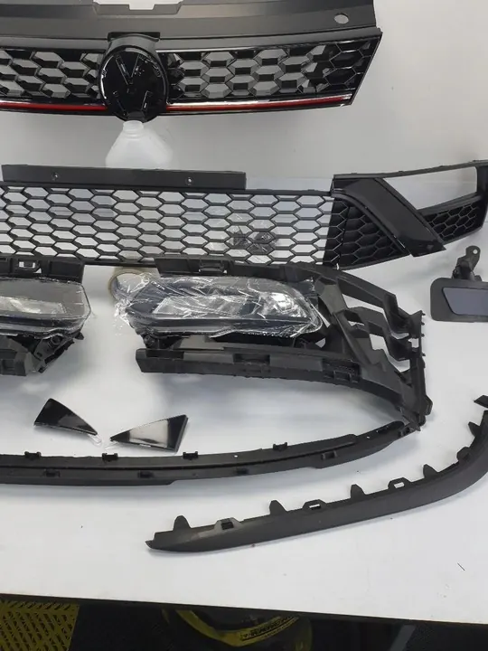 Griglia GTI Look Volkswagen Polo 6C0 image 3