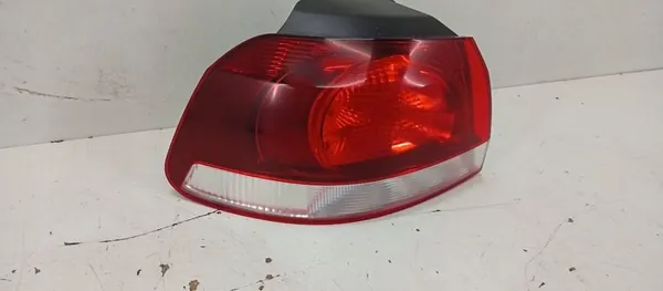VW GOLF VI LUZ TRASERA IZQUIERDA 5K0945095M image 3