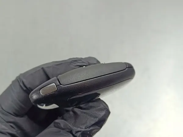 Clé ou carte MG HS 2025 FOB45674 image 3