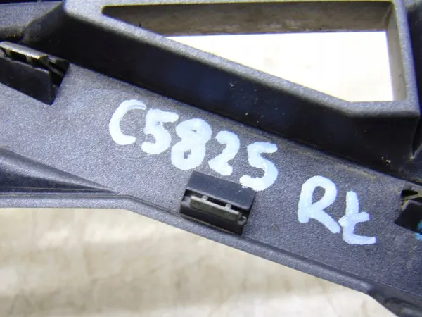 Grille OEM 30795039 pour Volvo V60 & S60 II image 9