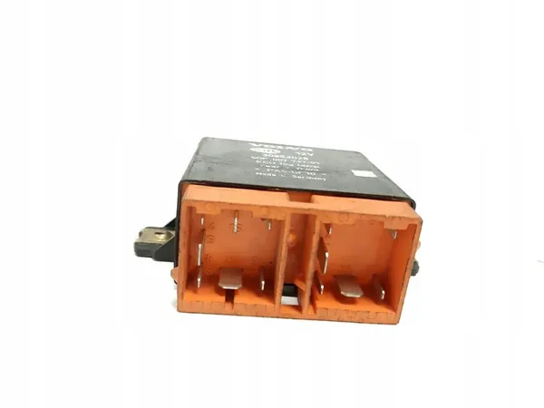 Volvo S40 Ljusrelämodul 30852028 5DF007737 image 3