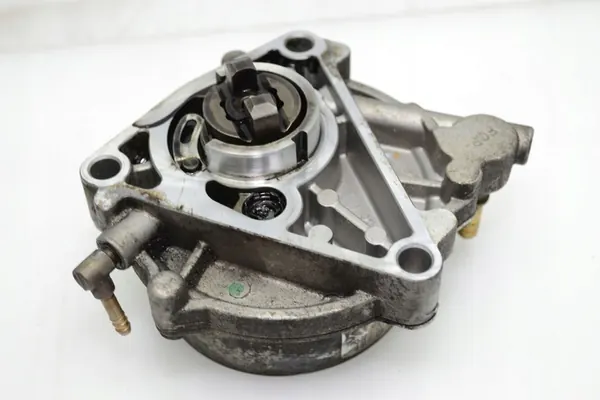 Imupumppu VECTRA C SIGNUM 1.9 CDTI 120 Z19DT image 2