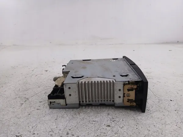 Radio OEM 8200607918-c pour Renault Megane II Break image 4