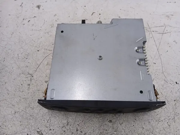 Radio OEM 8200607918-c pour Renault Megane II Break image 7