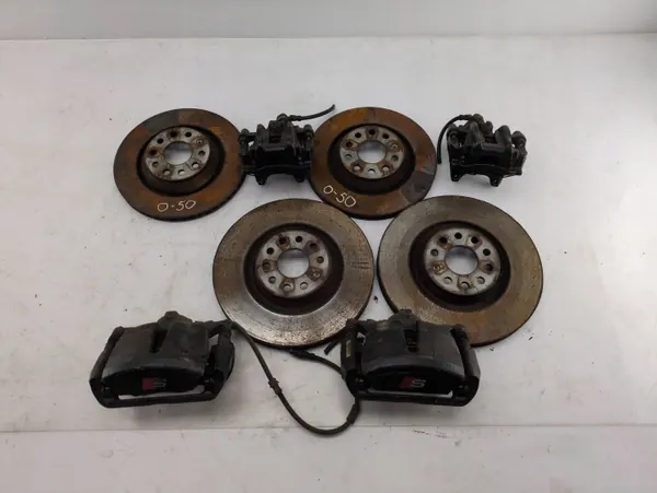 Juego discos y pinzas freno Audi A3 8Y 2021 OEM 660CTRLMO14AZ image 2
