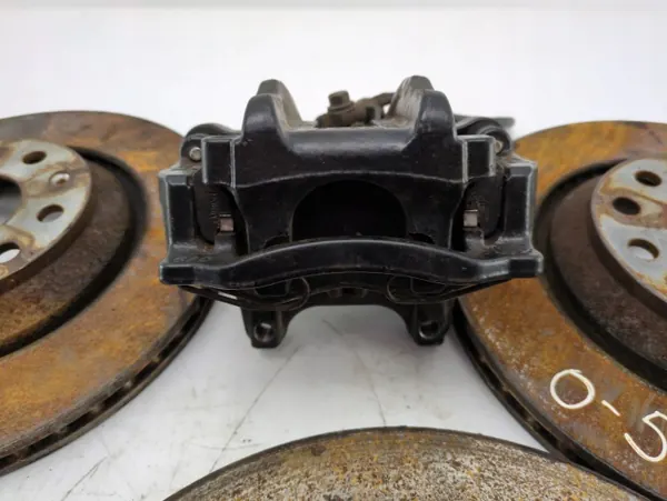 Juego discos y pinzas freno Audi A3 8Y 2021 OEM 660CTRLMO14AZ image 7