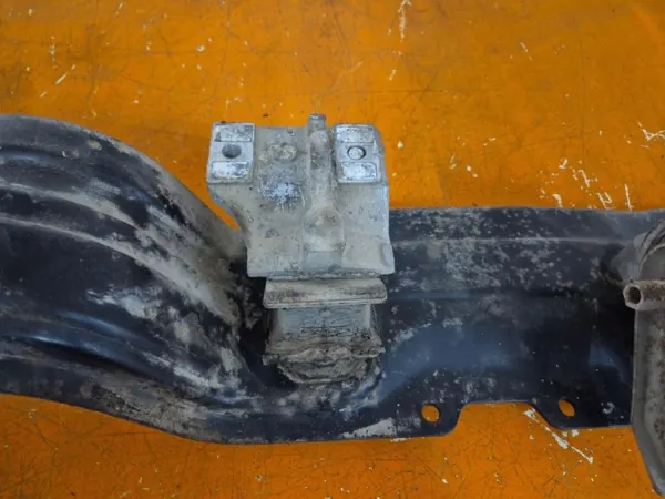 Soporte OEM Wrakomania-30167- Caja Suzuki Vitara image 3