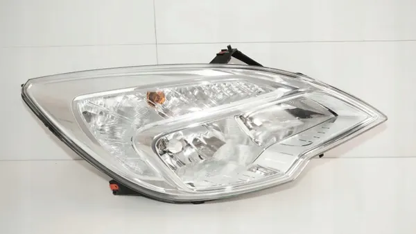 Begagnad Höger Framlykta OEM Opel Meriva B 10-13 image 2