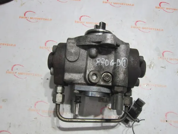 Bomba de inyección OEM 6C1Q-9B395-AE 2.2 TDCI image 2