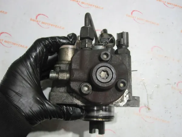 Bomba de inyección OEM 6C1Q-9B395-AE 2.2 TDCI image 6