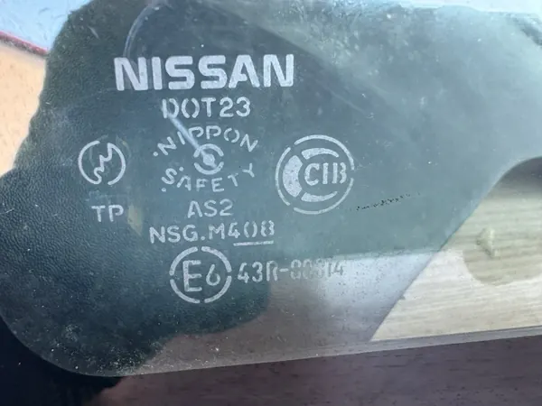 Nissan OEM 43R-00014 Gebrauchte Windschutzscheibe - Direktpassend image 5