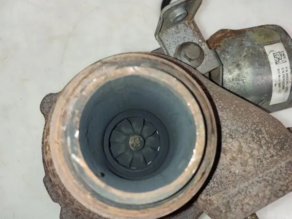 Turbo usado OEM 9686120680 para Citroën C4 Picasso image 7