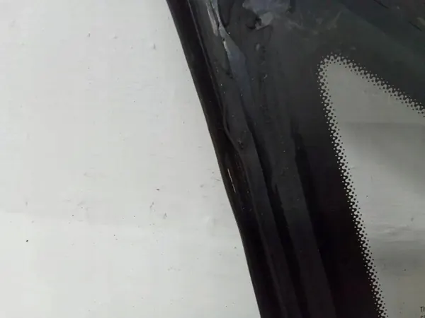 Ventana trasera izquierda OEM 43R000016 Mercedes Vito image 3
