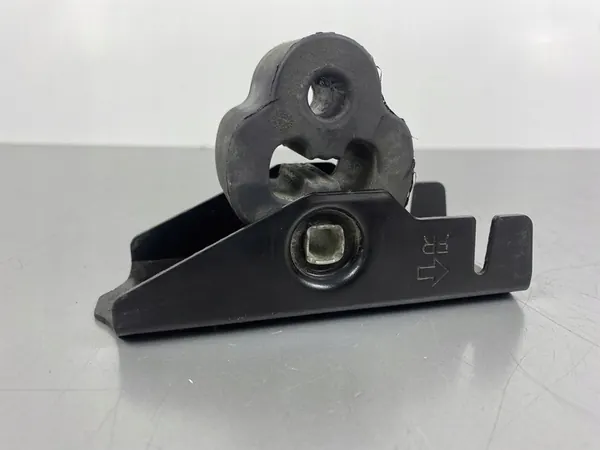 Nissan Rogue 2021 Uitlaatbeugel image 1