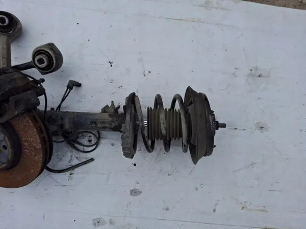 MERCEDES W203 2.0 KOMPRESSOR PARTI ANTERIORI SINISTRI image 2