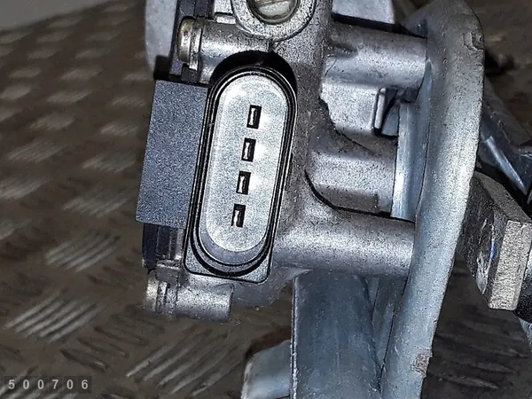 Etupyyhkijän mekanismi Audi A6 C5 1.8 T image 8