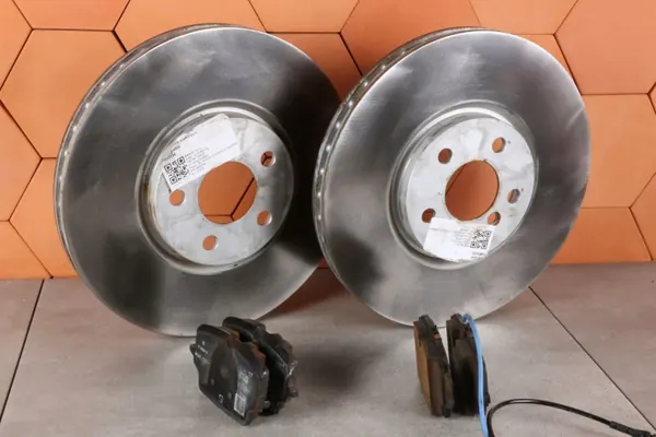 OEM 6891081 Discos & Pastilhas Freio Dianteiro BMW X1/X2 image 2
