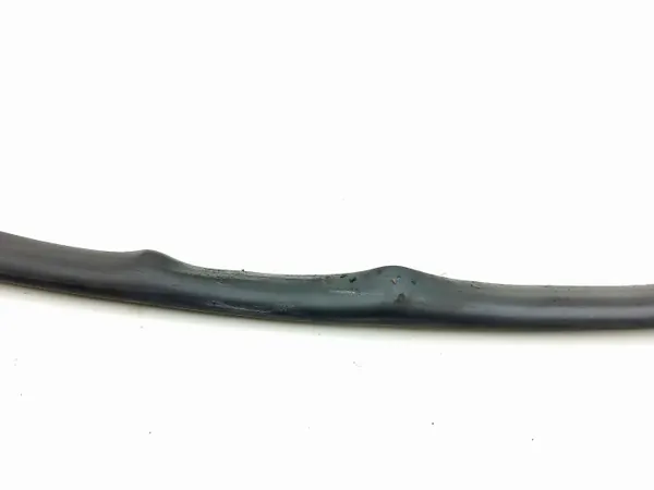 Joint de capot Maserati Quattroporte 2005 OEM AMD205171 image 3