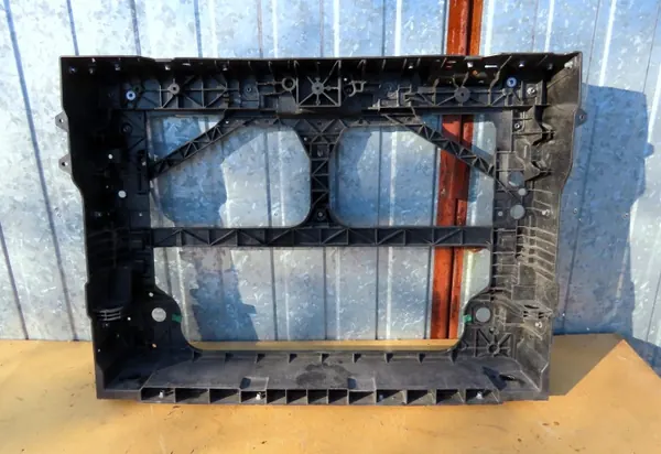 MG Front-Verstärkungsgurt OEM 45678567 - Gebraucht image 3