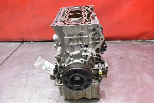 Motorblock nedre del 05G103023G för Skoda Octavia 1.5 TSI image 3