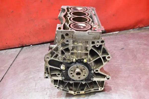 Motorblock nedre del 05G103023G för Skoda Octavia 1.5 TSI image 6