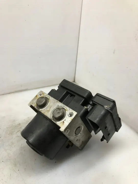 Controlador Bomba ABS OEM 06.2109-0161.3 - Usado image 5