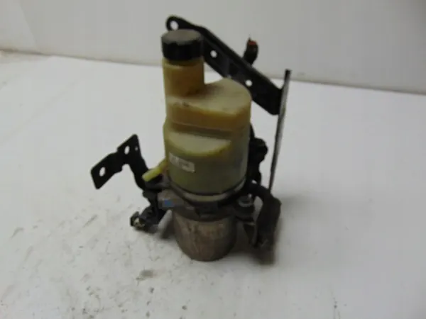Pompe de direction OEM 5N51-3K514-AE pour Volvo S40/V50 image 3