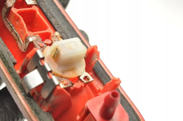 Kolmas Jarrunvalo OEM 9681854380 Citroen C3 Picasso:lle image 4