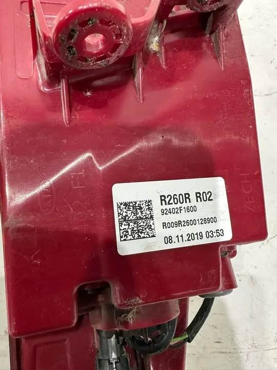 Lámpara trasera derecha Kia Sportage IV 4 GT-Line image 7