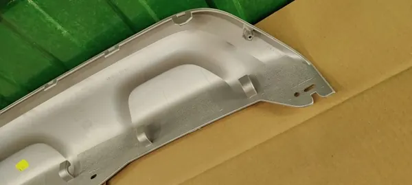 Renault Captur Lift 17 Bakre Stötfångare Spoiler image 8