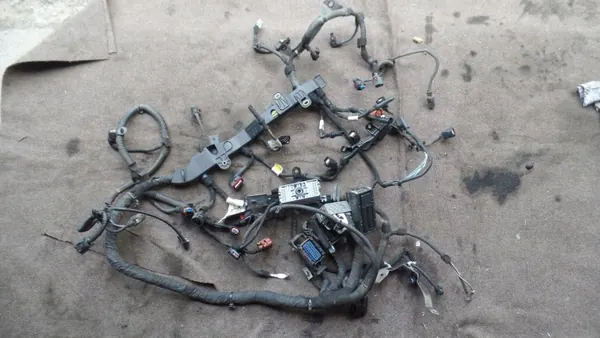 Moottorin Johdotus OEM 13406798 Opel Astra K:lle image 2