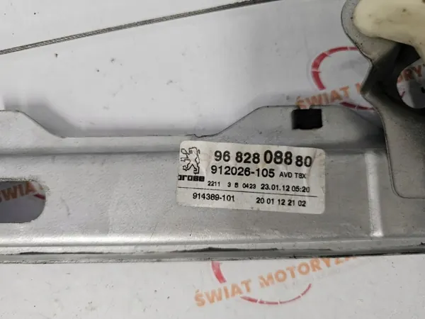 OEM 9682808880 Moteur élévateur droit avant image 7
