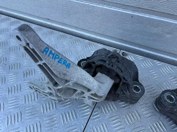 OPEL AMPERA Moottorin Kiinnike Vasen Oikea Sähkö 42542238 image 3