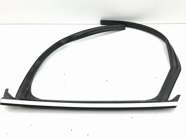 Joint de vitre porte arrière droite OEM 83A839432 image 2