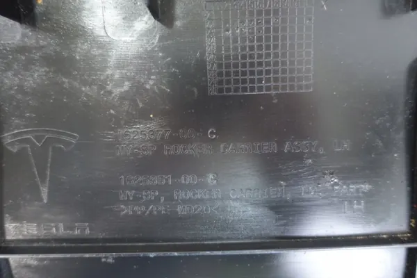 Panel de umbral inferior izquierdo Tesla Model Y OEM 1625377-00-C image 8