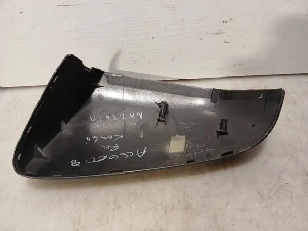 Couvercle de rétroviseur droit Honda Accord VIII Kombi image 2