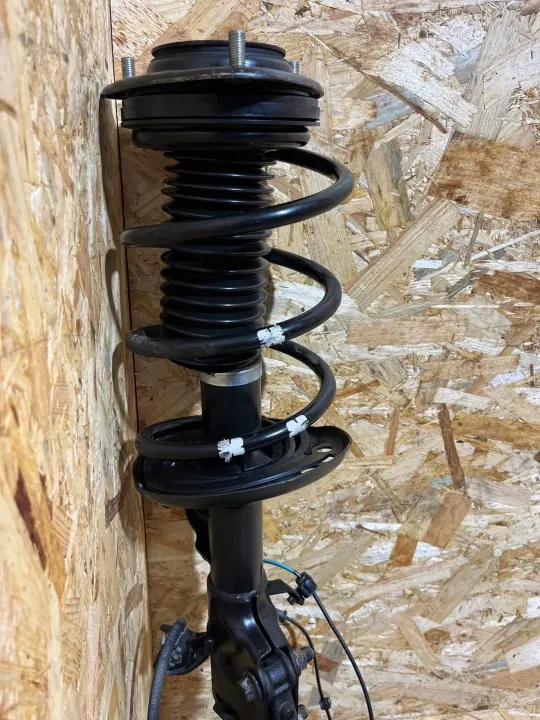 Etuoikea jousituskiinnike OEM 20310FL080 - Subaru XV image 6